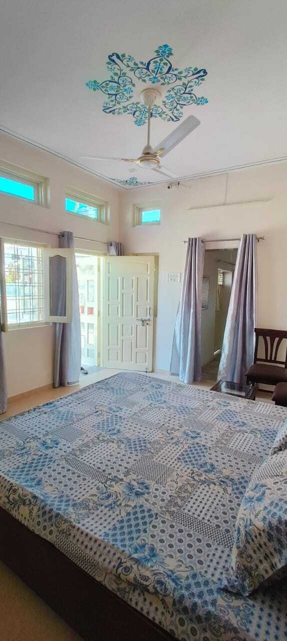 Luxurious Ishaarth royal suite at Sajjanpreet Haveli Udaipur heritage homestay